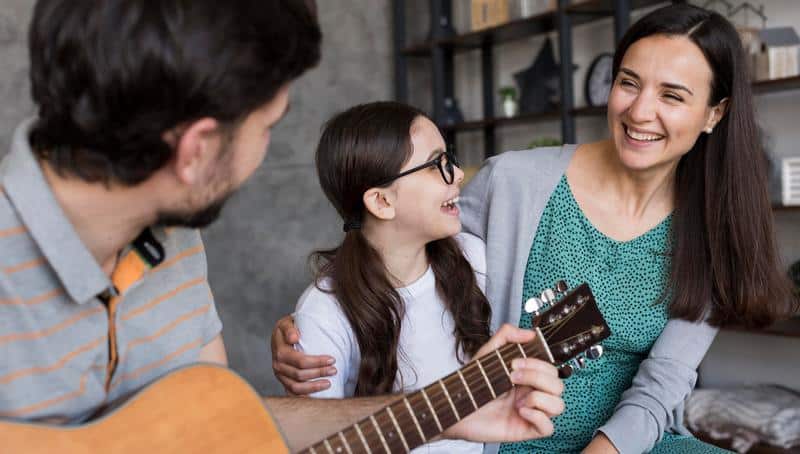 Eksplorasi Musik Anak: Cara Mengenalkan Musik dan Menemukan Minat Si Kecil